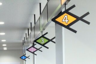 祇園 花見小路の石畳がアスファルトに 期間限定の珍しい光景 旅とビルと建築と